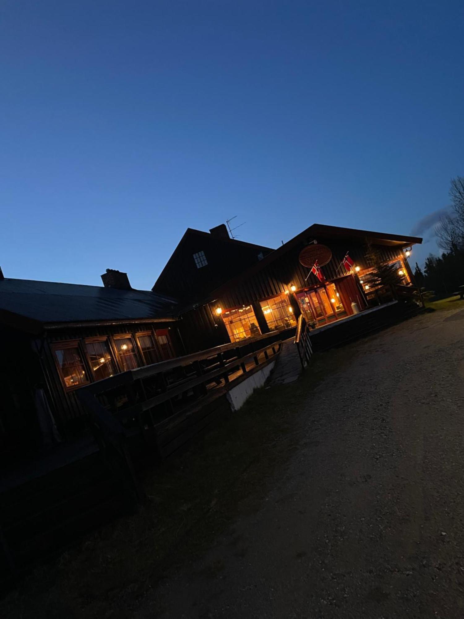 Skjerdingen Hoyfjellshotell Ringebu Ostfjell Exterior photo